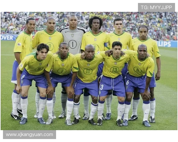 全球足球明星风采大揭秘精彩合集视频带你领略绿茵场上的传奇瞬间